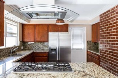 LARGE KITCHEN WITH TONS OF STORAGE