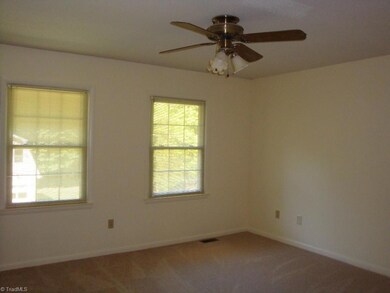 1080 Running Cedar Rd, Asheboro, NC 27205 - photo 5