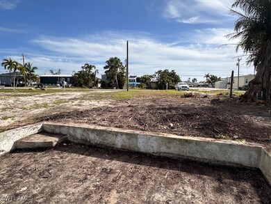 2623 York Rd, Saint James City, FL 33956 - photo 3