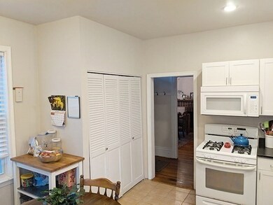 25 Andrew St unit 5, Salem, MA 01970 - photo 6