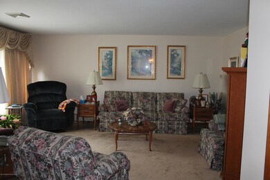 4 Hemlock St, Dupont, PA 18641 - photo 6