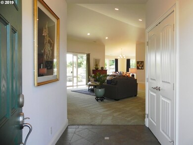 Entrance/Foyer
