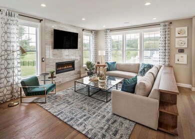 7 Richardson unit 264, Millis, MA 02054 - photo 3