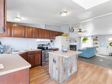 152 Morgan Place, Rhome, TX 76078 - photo 6