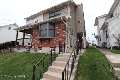 314 N 3rd St, Lehighton, PA 18235 - photo 2