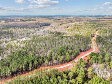 742 Harmony Gates Dr, Commerce, GA 30530 - photo 3