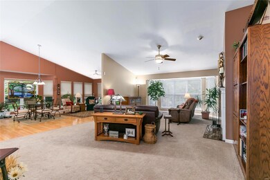 8070 Glen Arbor Dr, Lake Saint Louis, MO 63367 - photo 7