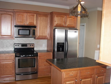 1136 Bryson Dr, Greenville, NC 27834 - photo 7