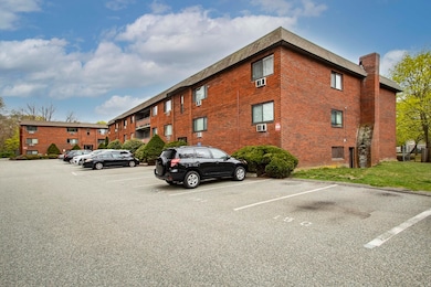 26 Faxon St unit 2, Stoughton, MA 02072 - photo 5