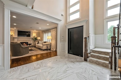 534 Brandon Place, Cliffside Park, NJ 07010 - photo 4