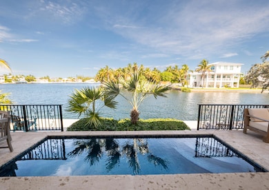 3-33 Cypress Ave.