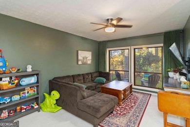 4846 Twin Lakes Trail, Atlanta, GA 30360 - photo 3