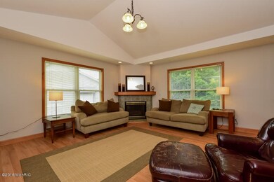 007-3204455-small