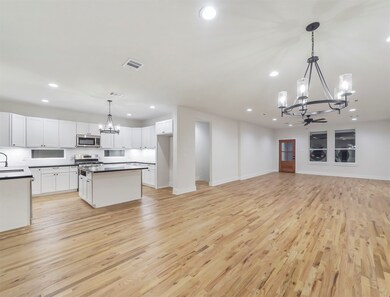 4209 Hain St, Houston, TX 77009 - photo 4