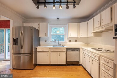 9355 Marshall Corner Rd, Pomfret, MD 20675 - photo 6