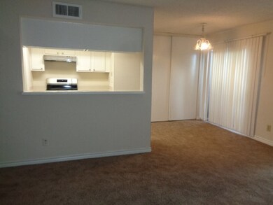 5644 Birchmont Dr unit C, Houston, TX 77091 - photo 3