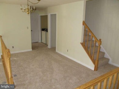 12581 Kempston Ln unit 13-140, Woodbridge, VA 22192 - photo 3
