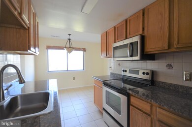 5772 Village Green Dr unit 5772, Alexandria, VA 22309 - photo 5
