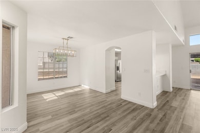 8056 Broken Spur Ln, Las Vegas, NV 89131 - photo 4