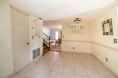 Formal Dining