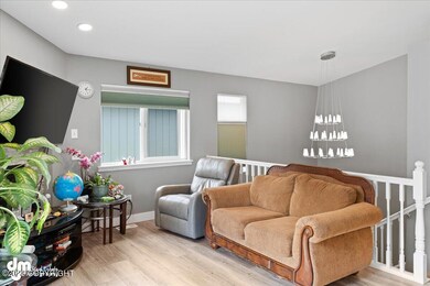 06-Living Room_ELI06196