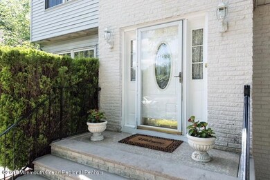 34 Reid Way, Freehold, NJ 07728 - photo 4