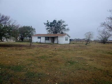 622 W Pecan Tree Rd, Waxahachie, TX 75167 - photo 4