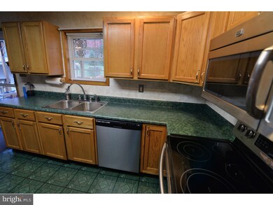 15 Bungalow St, Ashland, PA 17921 - photo 6