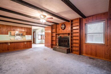 7901 Apple Valley Dr, Louisville, KY 40228 - photo 3