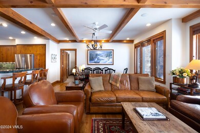 BearPawC203_Living4