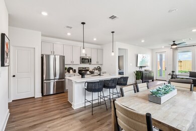 29422 Suncreek Ranch Ct, Waller, TX 77484 - photo 5