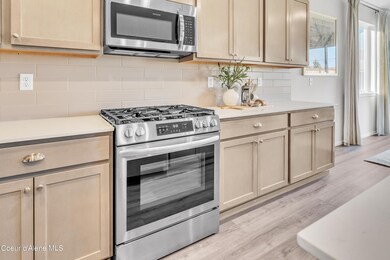 SEA_INW_ManorCollection_HaydenCanyon_Pic