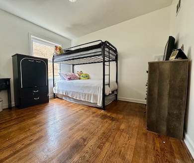 6531 N Hoyne Ave unit 2S, Chicago, IL 60645 - photo 6