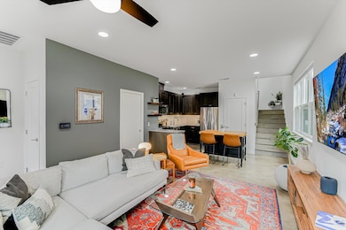 2414 E Martin Luther King Junior Blvd unit A, Austin, TX 78702 - photo 2