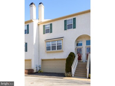 403 Princeton Cir unit 403, Newtown Square, PA 19073 - photo 2