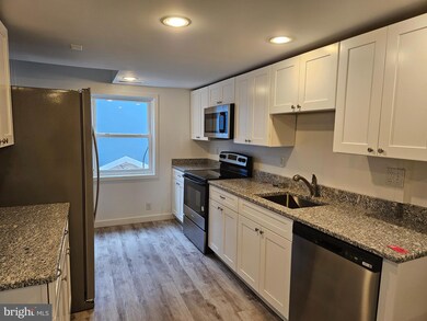 454 Germantown Pike unit 3, Lafayette Hill, PA 19444 - photo 7