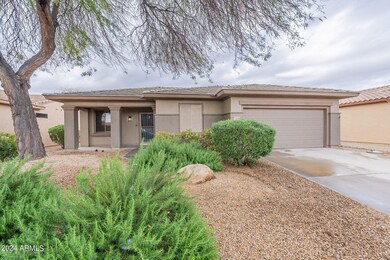 18730 N Summerbreeze Way, Surprise, AZ 85374 - photo 2