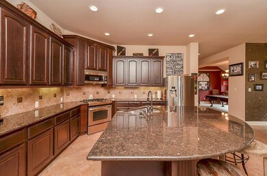 Large Island Kitchen