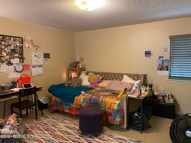 4518 Melissa Ct W, Jacksonville, FL 32210 - photo 7