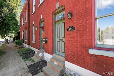 2932 Lemp Ave, Saint Louis, MO 63118 - photo 2