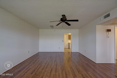 13804 N Silverbell Dr unit 15C, Sun City, AZ 85351 - photo 3