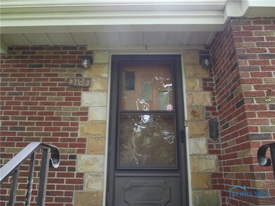 Great Entrance Way