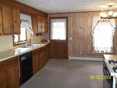 Kitchen. Spacious kitchen