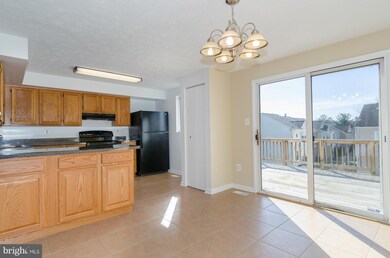 19037 Partridge Wood Dr, Germantown, MD 20874 - photo 6