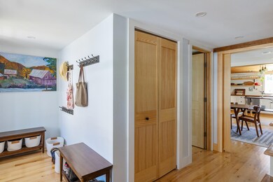 19 Crowley St, Burlington, VT 05401 - photo 7