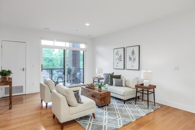 10-218 W Kingsley St, Unit 307 0010