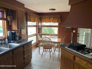 Kitchen with Breakfast Nook