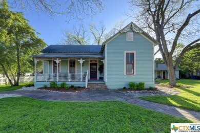 581 E Camp St, New Braunfels, TX 78130 - photo 6