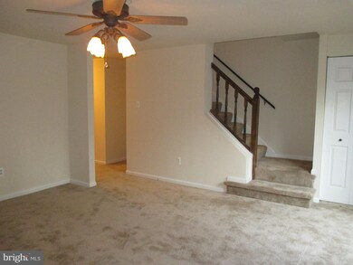 3 Woodbench Ct, Reisterstown, MD 21136 - photo 4