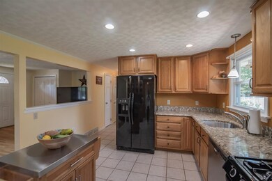 6 Rancourt St, Nashua, NH 03064 - photo 6